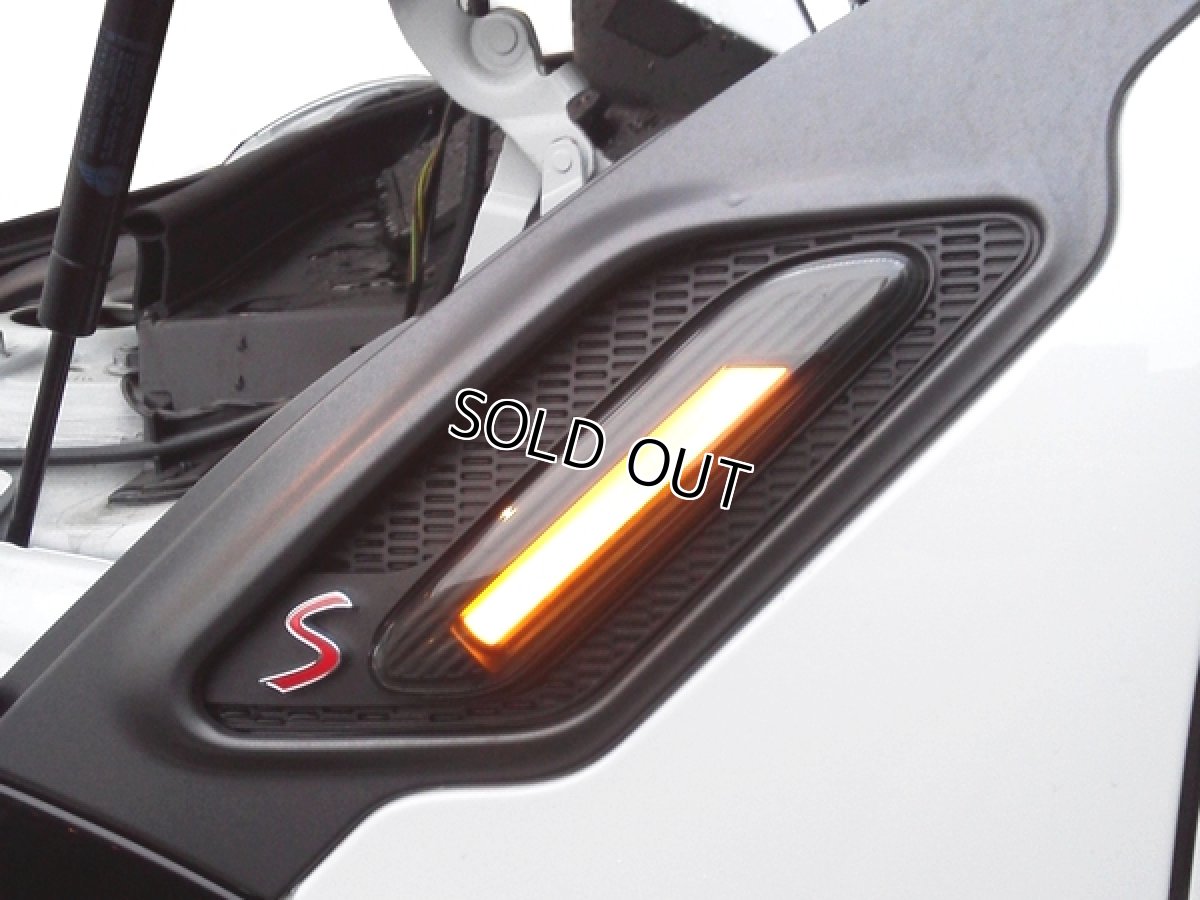 画像2: LEDサイドウインカーレンズ (インナークロム) for MINI R60(クロスオーバー) (2)
