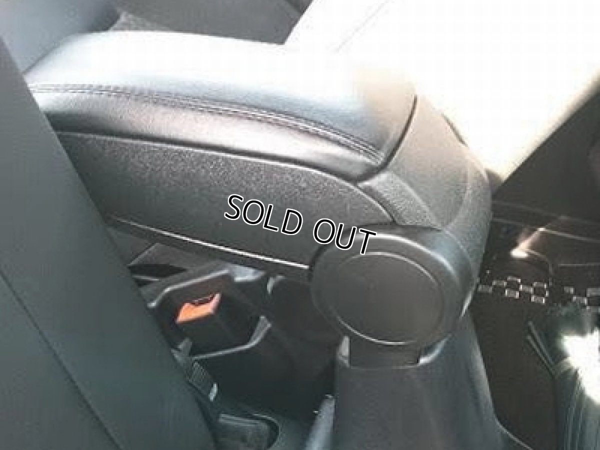 画像4: OMTEC アームレストコンソール for VW UP! (4)