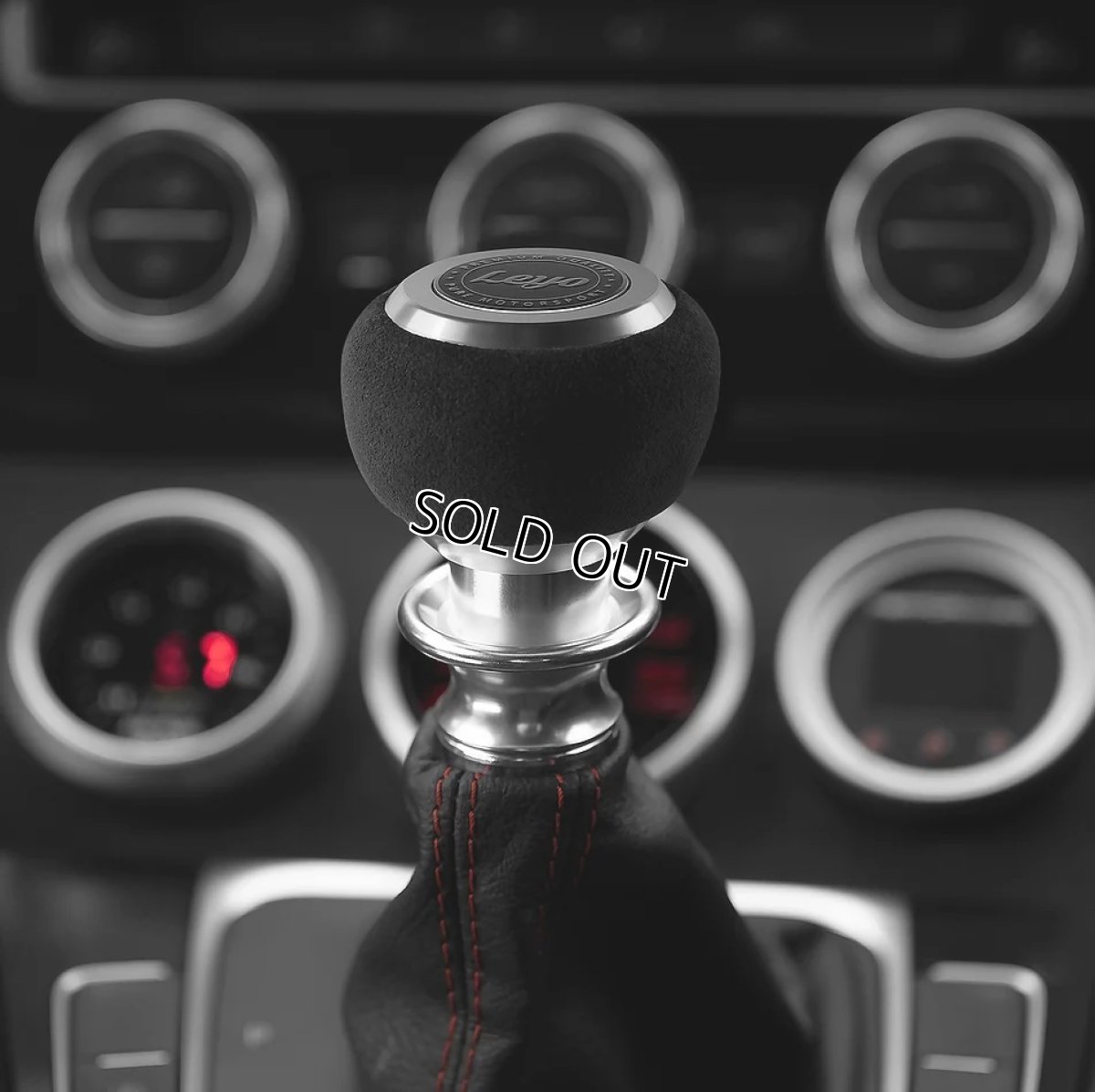 画像2: LEYO Motorsport BLACK ALCANTARA DSG シフトノブ  (2)