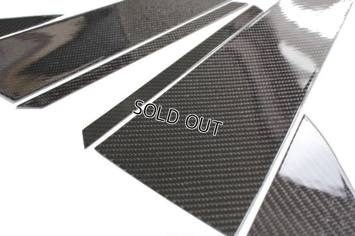 画像2: AutoStyle ブラックカーボンピラーパネル 6pcs VW Arteon (2)