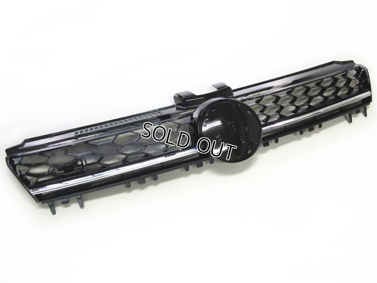 画像3: AutoStyle Golf7 GTI-Look フロントグリル (with ロゴベース) クロムライン (3)