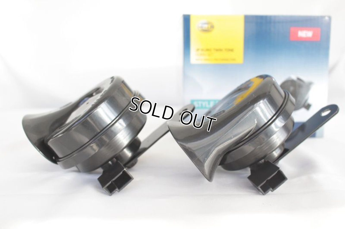 画像2: 【OUTLET】HELLA JP クロ ツイントーン ホーン (JP KURO Twin Tone Horn Set) (2)