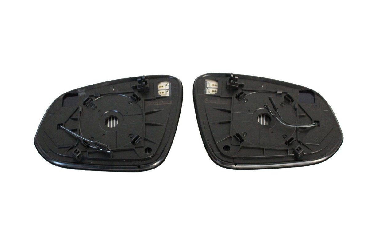 画像2: AutoStyle ワイドビュードアミラーレンズ with LEDターンシグナル TOYOTA  ALPHARD/VELLFIRE/NOAH/VOXY/RAV4/HARRIER (2)