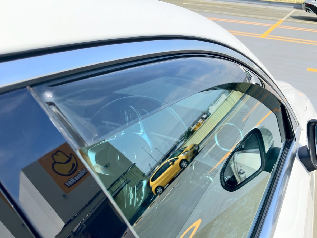 画像3: ClimAir ドアバイザー　M.Benz W177 (A) (3)