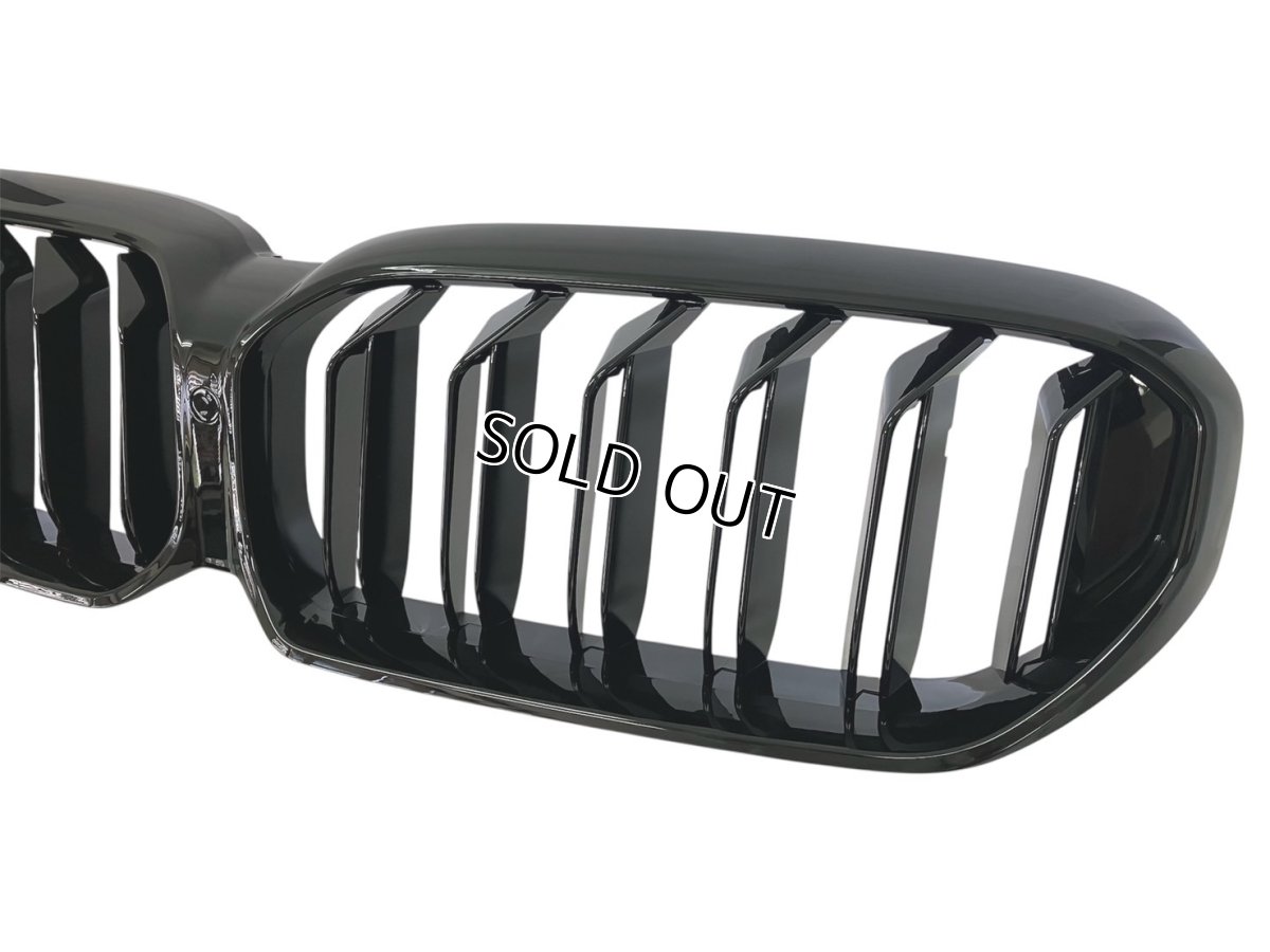 画像4: BMW M-Look フロントグリル (グロスブラック) for G30/G31 LCI (4)