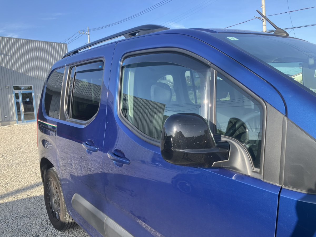 画像2: ClimAir ドアバイザー FIAT DOBLO (2)