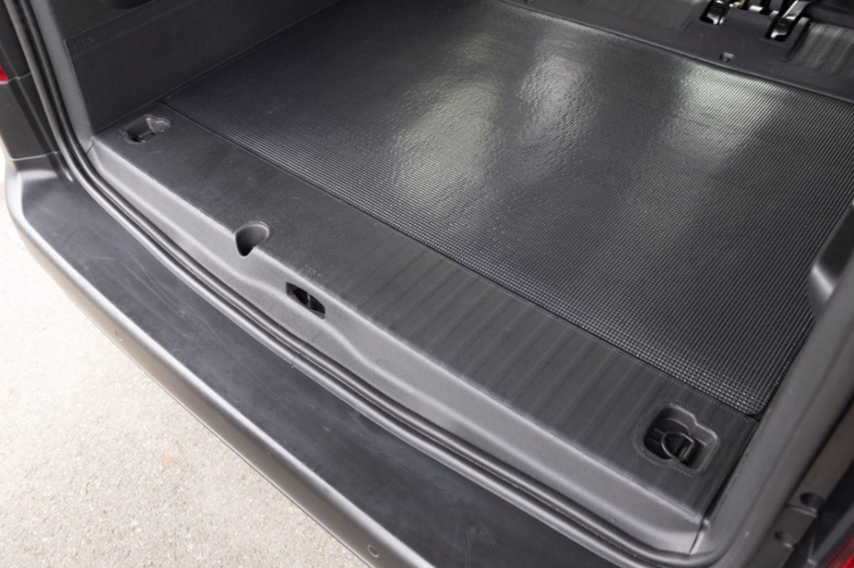 画像3: ASSO トランクガード　Fiat Doblo (3)