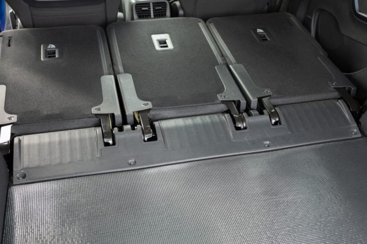 画像1: ASSO トランクガード　Fiat Doblo (1)