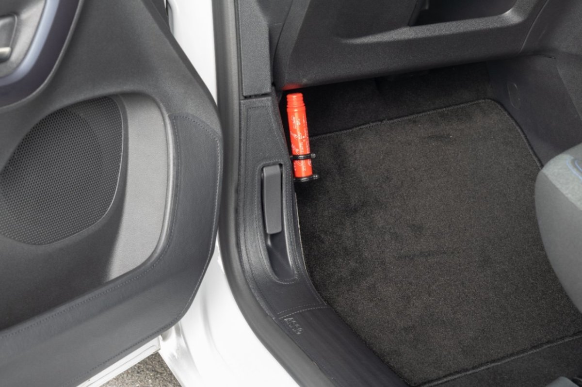 画像2: ASSO ステップキックガード 前後左右セット　Fiat Doblo (2)