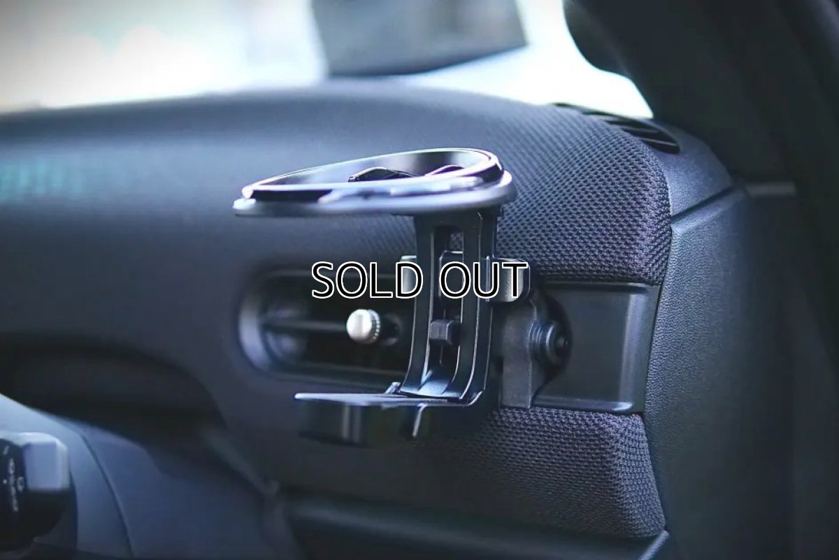 画像2: 【予約受付中】Studie Cup Holder for MINI Type3 F65/66/67 (2)