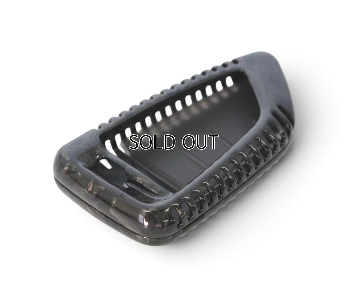 画像1: AUTOTECKNIC ドライカーボンキーケース for BMW G42/G87/G22/G26 ForgedCarbon (1)