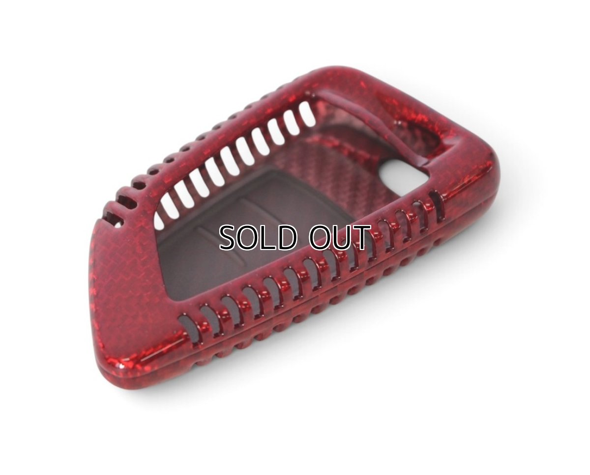 画像2: AUTOTECKNIC カーボンキーケース for BMW G42/G87/G22/G26 Red  (2)