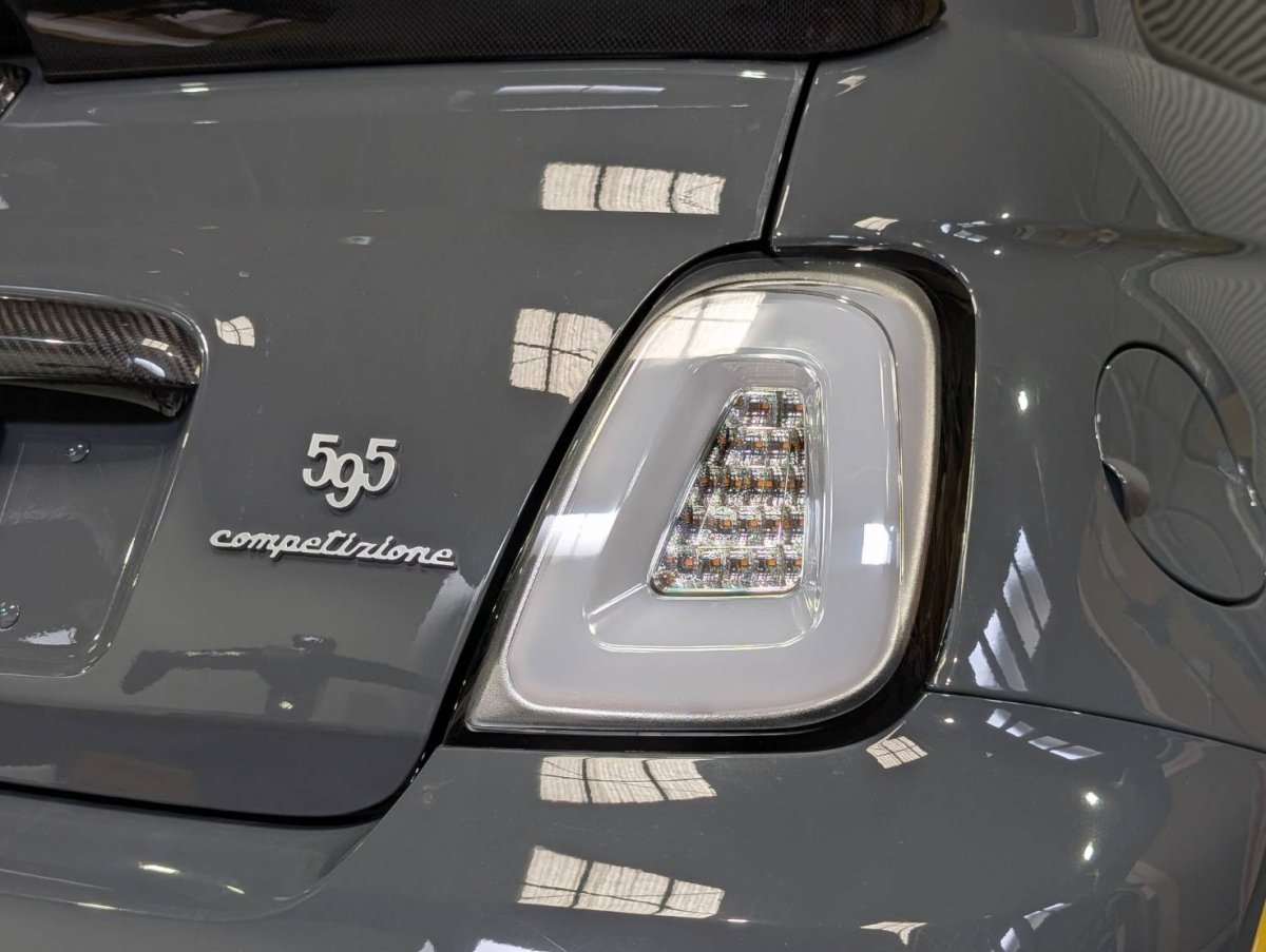 画像1: Autostye LEDテールレンズ ホワイト/クリア for FIAT500 ＆ ABARTH595/695 (1)