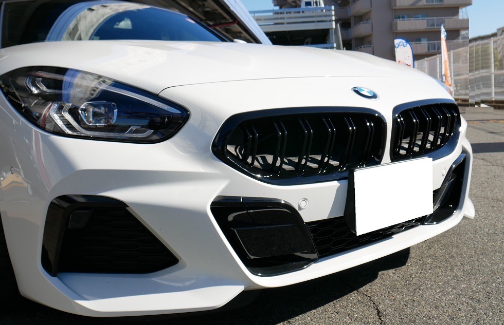 BMW M-LOOKグリル入荷しました♪