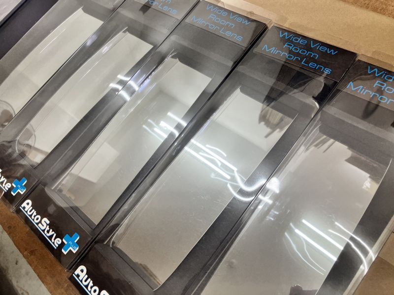 【入荷情報】Autostyle+ワイドビュールームミラーレンズ入荷しました。