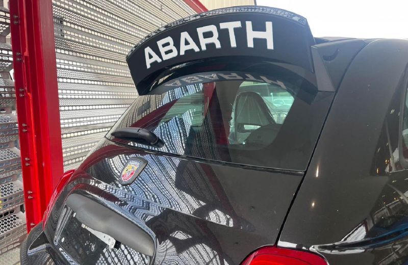 画像: 【新商品情報】Variable Rear Wing ABARTH Logo Decal 新発売!!