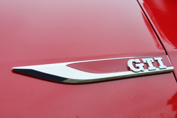 画像1: VW Golf7 GTI サイドエンブレム 2pcs