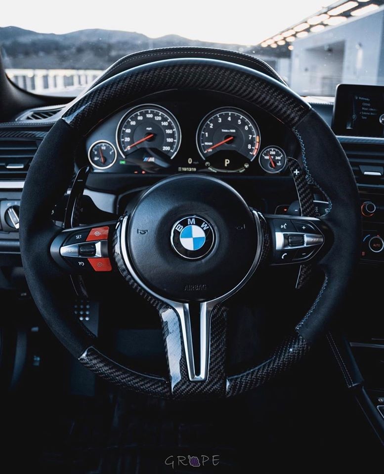 画像2: AUTOTECKNIC Carbon アウターステアリングホイールトリム for BMW M2/M3/M4/M5/M6